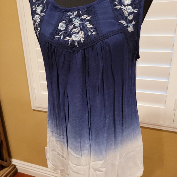 Xhilaration tunic size Medium - Picture 4 of 14